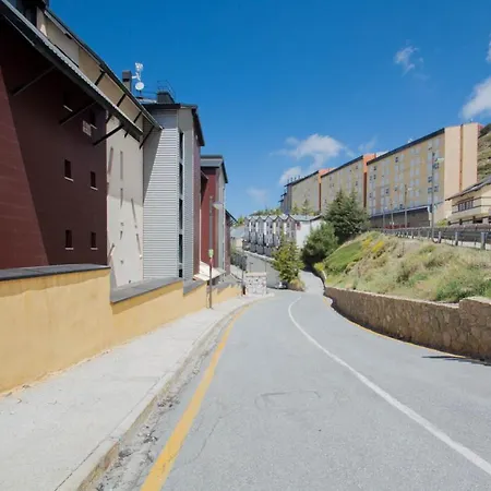 Apartamento En Sierra Nevada, Proximo A Pistas Y Plaza Central, Vistas Increibles Apartment *